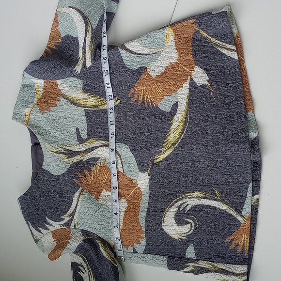 H&M Crane Bird Pleated Back 3/4 Sleeve Textured Cotton Blouse Top 4 - Picture 5 of 8